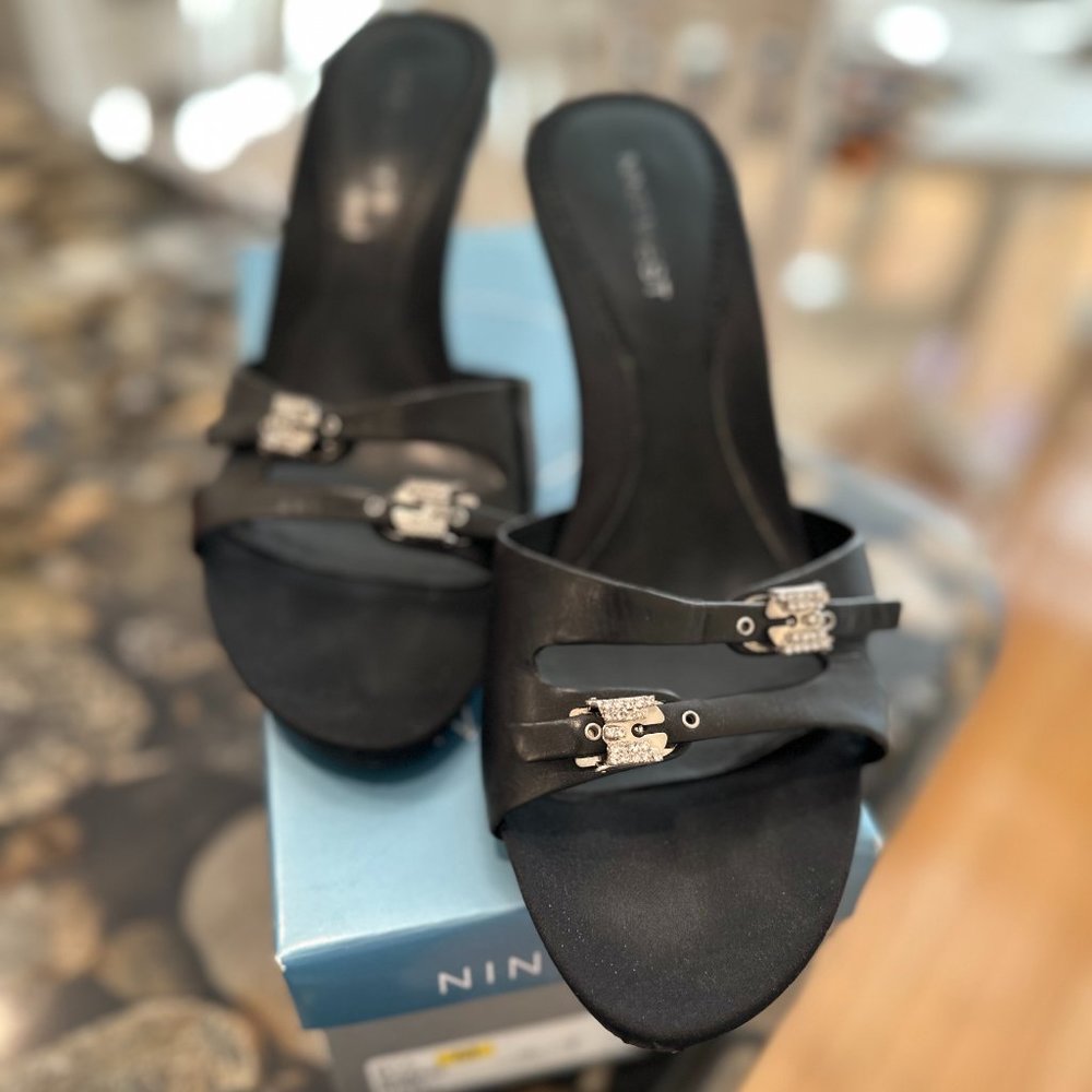 Nine West Slide